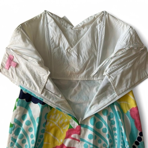 Lilly Pulitzer Krissa Dress - Size 2 | Vivid Seaside Motifs & Playful Bow | - Picture 7 of 9